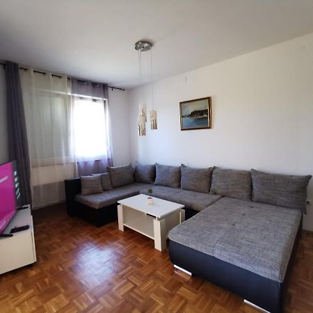 Apartament 오미살즈 외부 사진