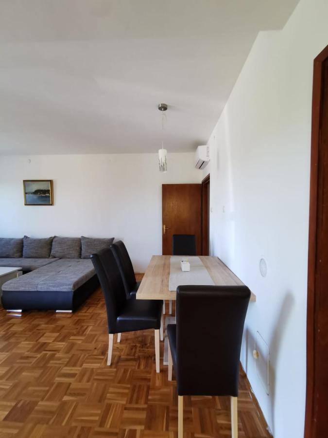 Apartament 오미살즈 외부 사진